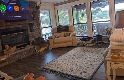 South Toledo Bend House | Robbins Nest Toledo Bend