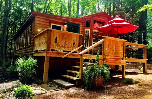 Fayetteville Cabin | Robin's Hood Cabin New River Gorge National Park