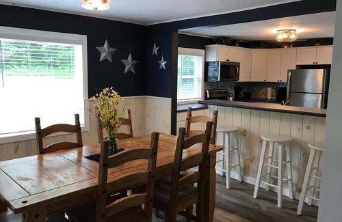 Lake Ann House | Robin's Nest, a home located in the quaint Village of Lake Ann Michigan