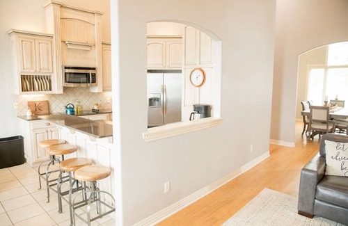 Rogers House | Robyn's Nest on Beaver Lake, Pool Table & Playroom