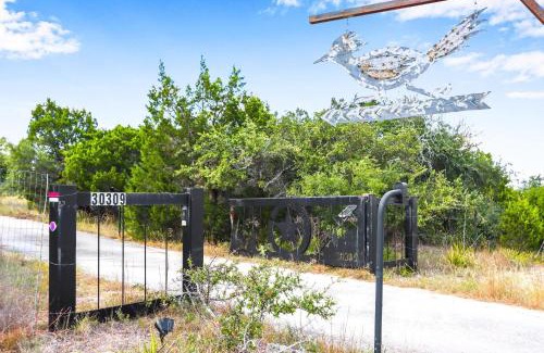 Dripping Springs House | Rock Ridge at the Chaparral