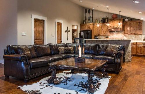 Pipe Creek House | Rockin' B Ranch Creek View Barndominium