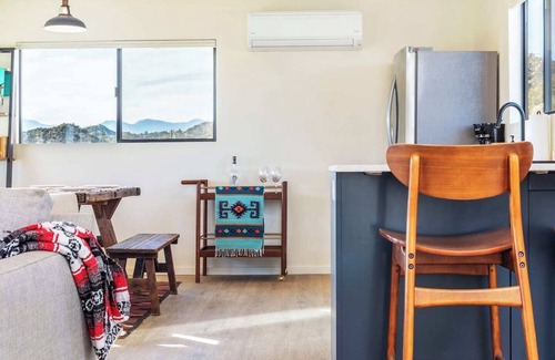 Yucca Valley Cabin | Rocky Roost Cabin - Private Boulder Hiking