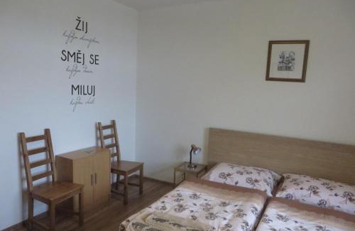 Vecov House | Rodinný penzion Jimramovské Pavlovice až 24 osob!