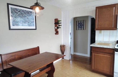 Coinjock House | Rolling Hitch-Cottage on the ICW - Dog Friendly!
