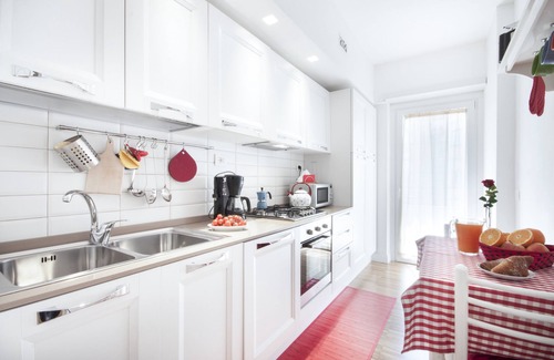 Appio Latino Apartment | Roma-INCANTATA, Large balcony, Central, Next to the main Subway, Lively District