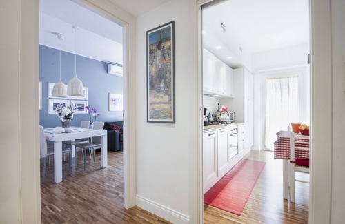 Appio Latino Apartment | Roma-INCANTATA, Large balcony, Central, Next to the main Subway, Lively District