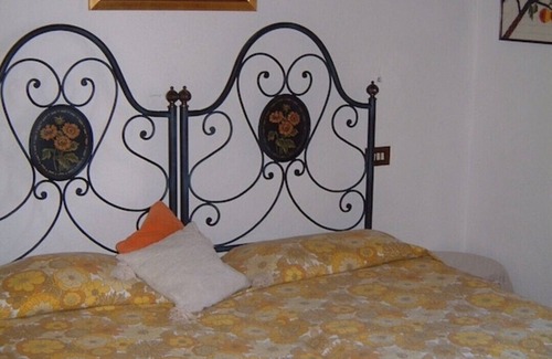 Monterchi Other | ROMANTIC 17C VILLA -Fabulous VIEWS-Stunning POOL Complex.HOT TUB.PIZZA OVEN.A/C