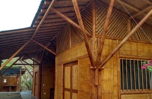 Olaya Cabin | Romantic 2-bedroom cabin across from Puente de Occidente