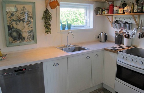 Vejby Cottage | Romantic and unique Summerhouse