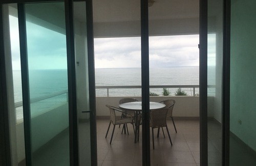 Tonsupa Apartment | Romantic beach front view.