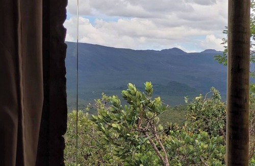 Serra do Cipo House | Romantic bungalow with mountain views.