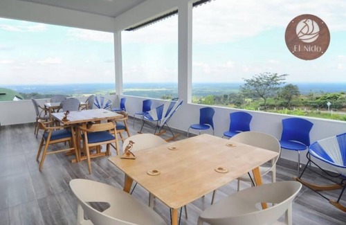 Acacias Cabin | Romantic Cabin with Jacuzzi Azulejo