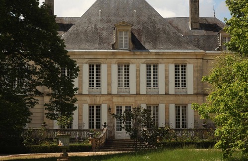 Saint-Savinien House | Romantic chateau XIX in big private estate with river and pool. Weddings