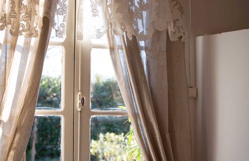 Barbachen House | Romantic Château Lestéous with a large park and views of the Pyrenees