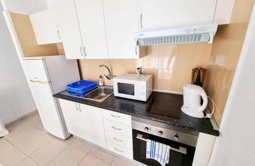 San Eugenio Apartment | Romantic Viña Del Mar - Pool - 1 min from the beach!