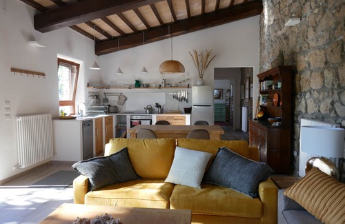 Civitella d'Agliano House | Romantic Hideaway with Spectacular Views, Pool, and Wood-Fired Hot Tub.