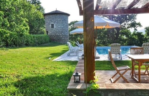 Civitella d'Agliano House | Romantic Hideaway with Spectacular Views, Pool, and Wood-Fired Hot Tub.