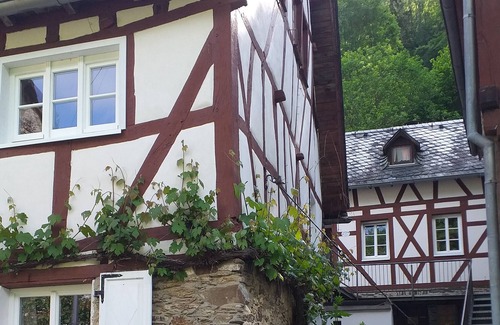 Brodenbach House | Romantic holiday home, ideal for families, groups, hikers and many more.