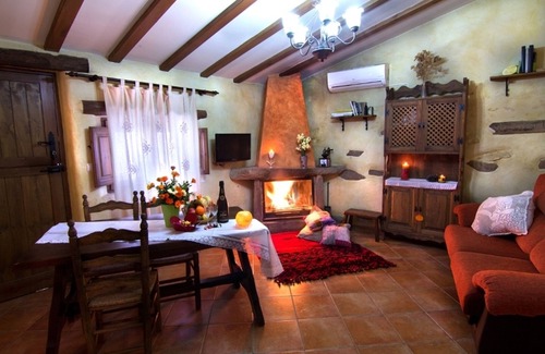 Laroya Other | romantic house for 2 people with jacuzzi