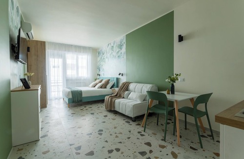 Quartiere XXIX Ponte Mammolo Apartment | Romantic studio apartment in the heart of Talenti just minutes from the metro