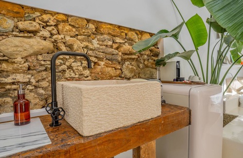 Ferrel Villa | Romantic suite for 2 with swimming pool