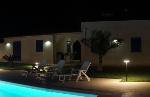 Donnalucata Villa | Romantic villa with pool, 5 minutes from the beach