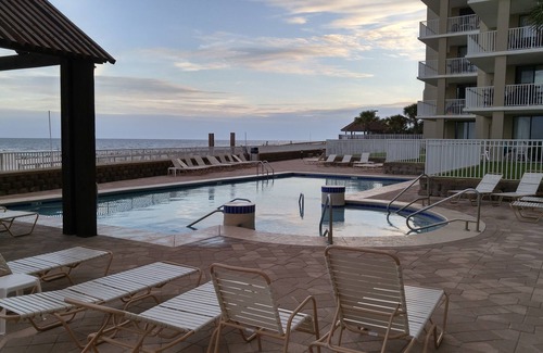 Orange Beach Condo | Romar Place 406, 3BR, 3BA, Direct Gulf Front, End Unit, Wrap around balcony