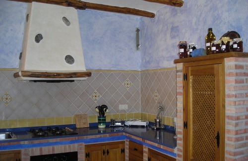 Guajar Faraguit House | Romatic Andalusian village house, solar-heated Jacuzzi cave pool