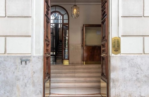 San Giovanni Apartment | Rome Central Rooms: Double Room with Private Bathroom