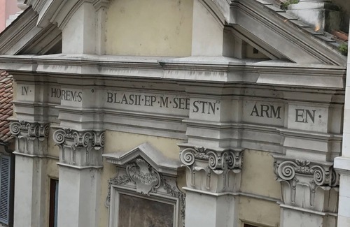 Rione V Ponte Apartment | Rome, Historical Center, Via Giulia: unique, elegant, bright, 2 bedrooms, 2 bath