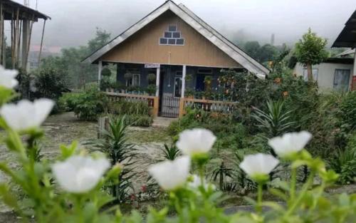 Kumai House | Rongo Shreya Homestay by StayApart