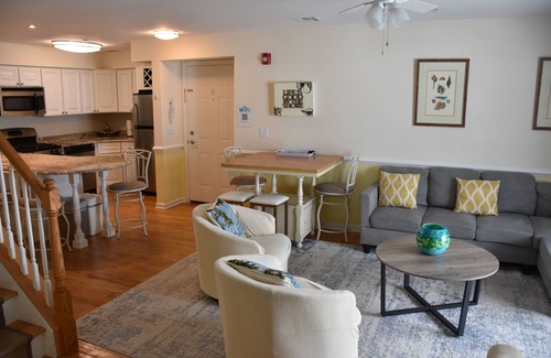 Seaside Heights Condo | Roof top pool & game room, 2 blocks to beach, 3/bedrooms, beach passes included