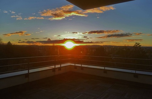 Annecy-le-Vieux Apartment | Rooftop apartment near lake and amenities