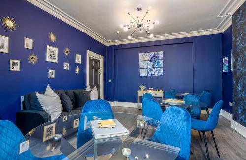 Llandudno House | Room 2, 23 Deganwy Avenue
