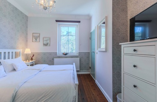 Thiessow Bed & Breakfast | Room 2 - Villa Wahnfried