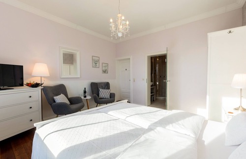 Thiessow Bed & Breakfast | Room 3 - Villa Wahnfried