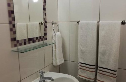 Penedo Hotel | Room 6 - Beautiful guesthouse in a central location and surrounded by nature