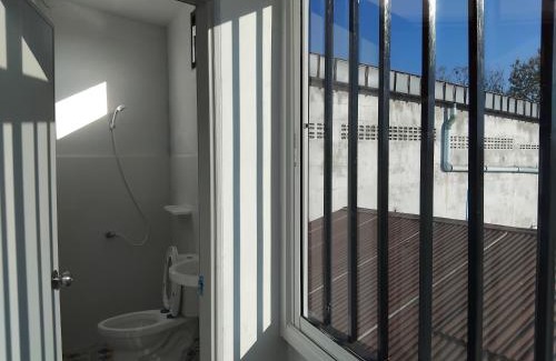 Nai Muang House | room 9 still available for MotoGP