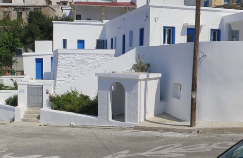 Pitrofos Villa | Room-andoni's House in Pitrofos Andros i