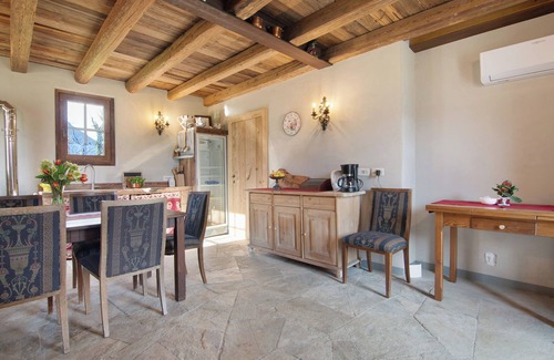 Prata Camportaccio Ski Chalet | Room 'Camera 2' with Mountain View, Wi-Fi and Air Conditioning