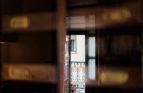 Consuegra Apartment | Room 'Doble Standard - El Basar' with Shared Pool, Wi-Fi and Air Conditioning