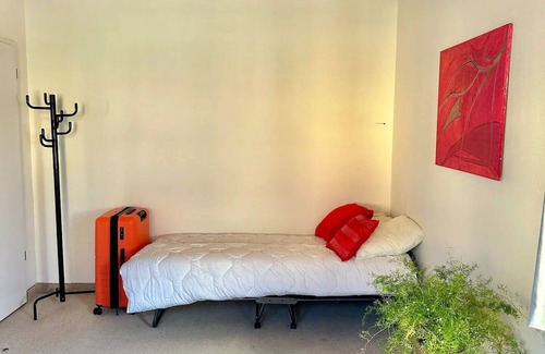 Buchs House | Room in a house next to bus stop