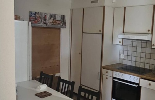 Epalinges Bed & Breakfast | Room in a shared apartment in Epalinges
