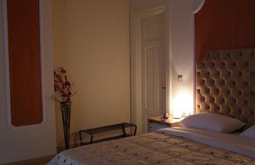 Kastoria House | Room in Faneromeni's grove