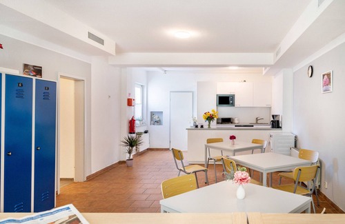 Malchin Apartment | Room in the 'Accommodation for 6 people' with Wi-Fi