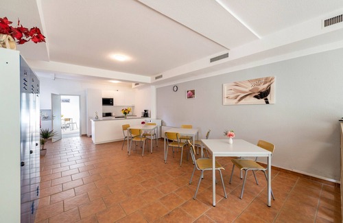 Malchin Apartment | Room in the 'Accommodation for 6 people' with Wi-Fi