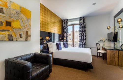 Granada City Center Hotel | Room Mate Leo, Granada