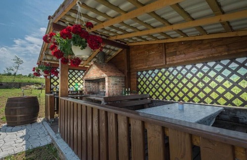 Rakovica Apartment | Room Sanja 6 with shared pool