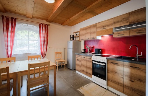 San Cipriano Bed & Breakfast | Room 'Veraltenhof Schlern' with Mountain View, Shared Terrace and Shared Garden